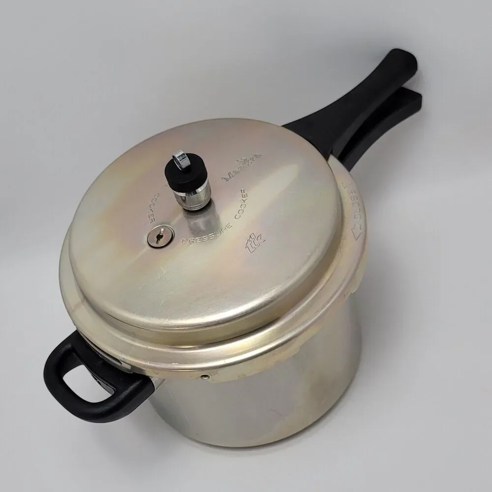 TTK Prestige LTD Manttra Aluminum 5 Qt. Pressure Cooker India